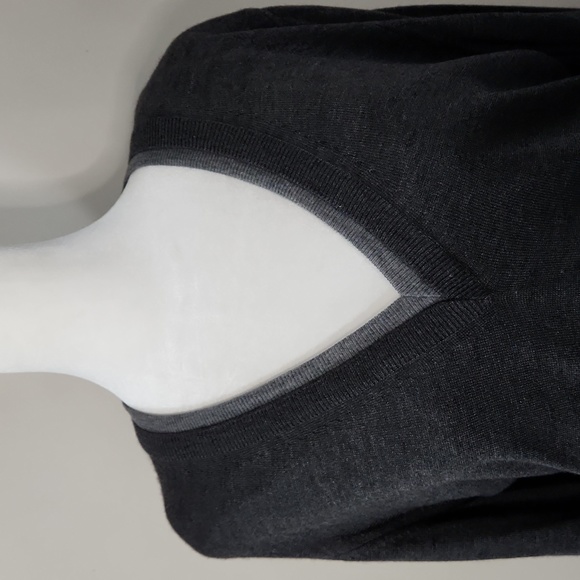 Nwt Dolce & Gabbana Cashmere & Silk Vneck Sweater - Picture 3 of 14